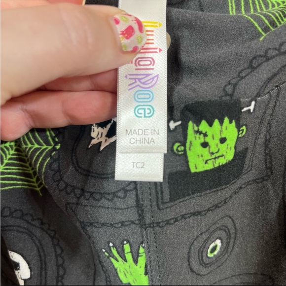 LuLaRoe 3XL Halloween Liv with TC2 Halloween leggings - Picture 10 of 14